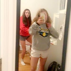 Meet your Posher, Addi